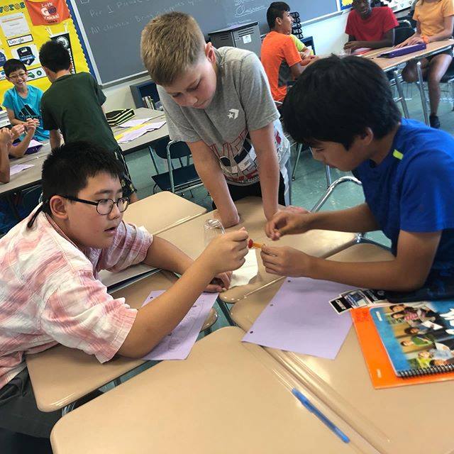 69542888_750623365396057_5994347617209810944_n